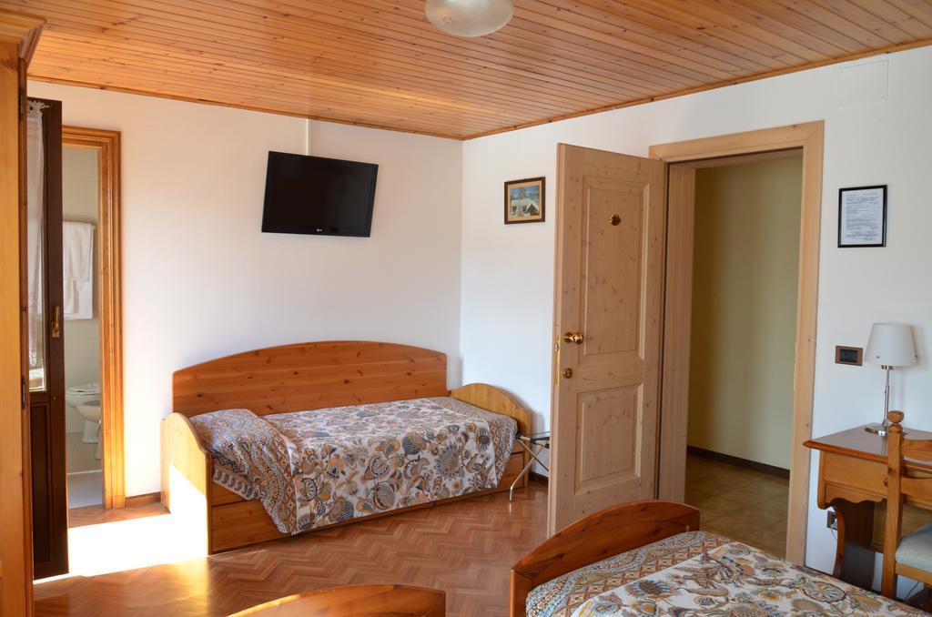 Albergo Cavallino Pieve di Cadore Room photo